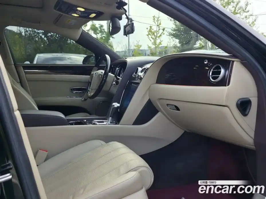 Bentley Flying Spur 2014 4.0 гидро в Москве № 387170, фото 6