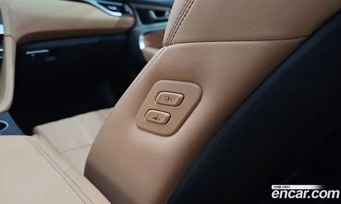 Genesis G70 2020 2.0 гидро в Москве № 57858, фото 18