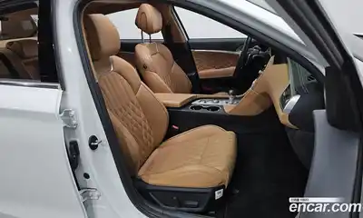 Genesis G70 2020 2.0 гидро в Москве № 57858, миниатюра 10
