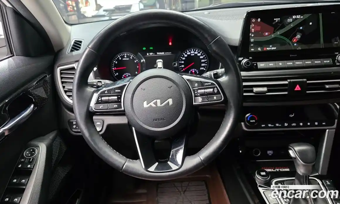 Kia Seltos 2022 1.6 гидро в Москве № 115747, фото 13