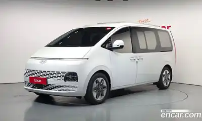 Hyundai Staria, 2025