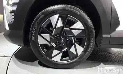 Hyundai Kona 2024 1.6 гидро в Москве № 1317416, миниатюра 5