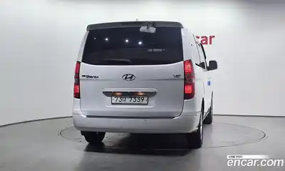Hyundai Starex 2018 2.5 Автомат в Москве № 1317448, миниатюра 4