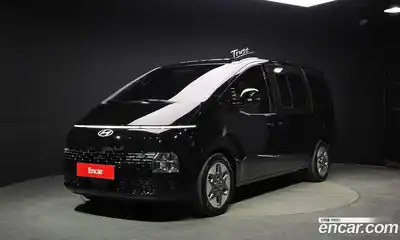Hyundai Staria, 2025