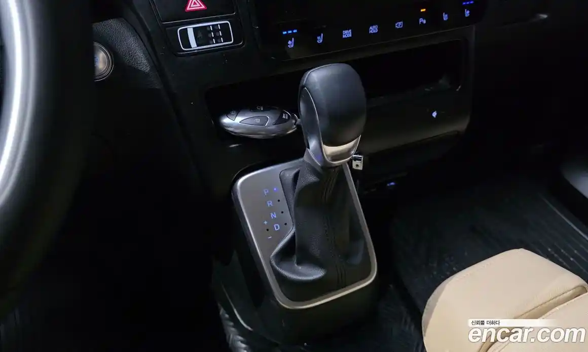 Hyundai Staria 2025 3.5 гидро в Москве № 1317617, фото 9