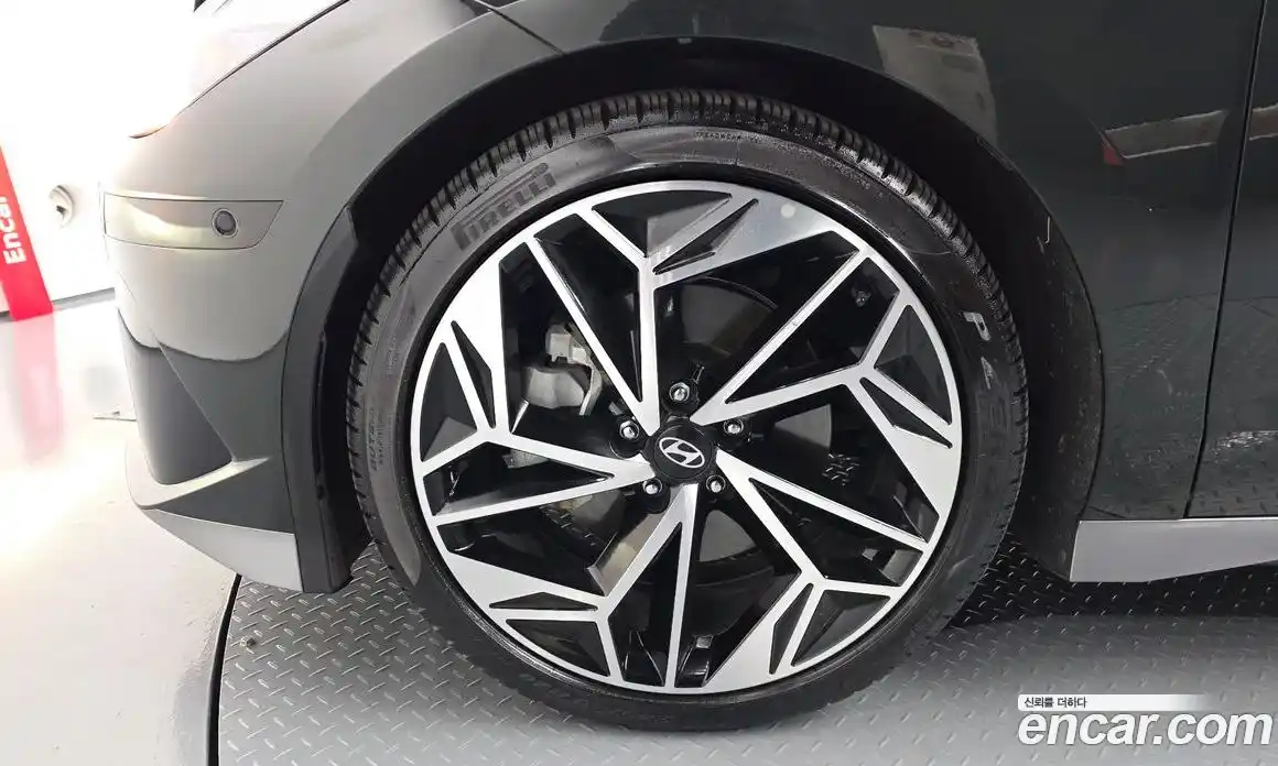 Hyundai Ioniq 6 2023 0.1 гидро в Москве № 1317790, фото 5