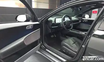 Hyundai Ioniq 6 2023 0.1 гидро в Москве № 1317790, миниатюра 10