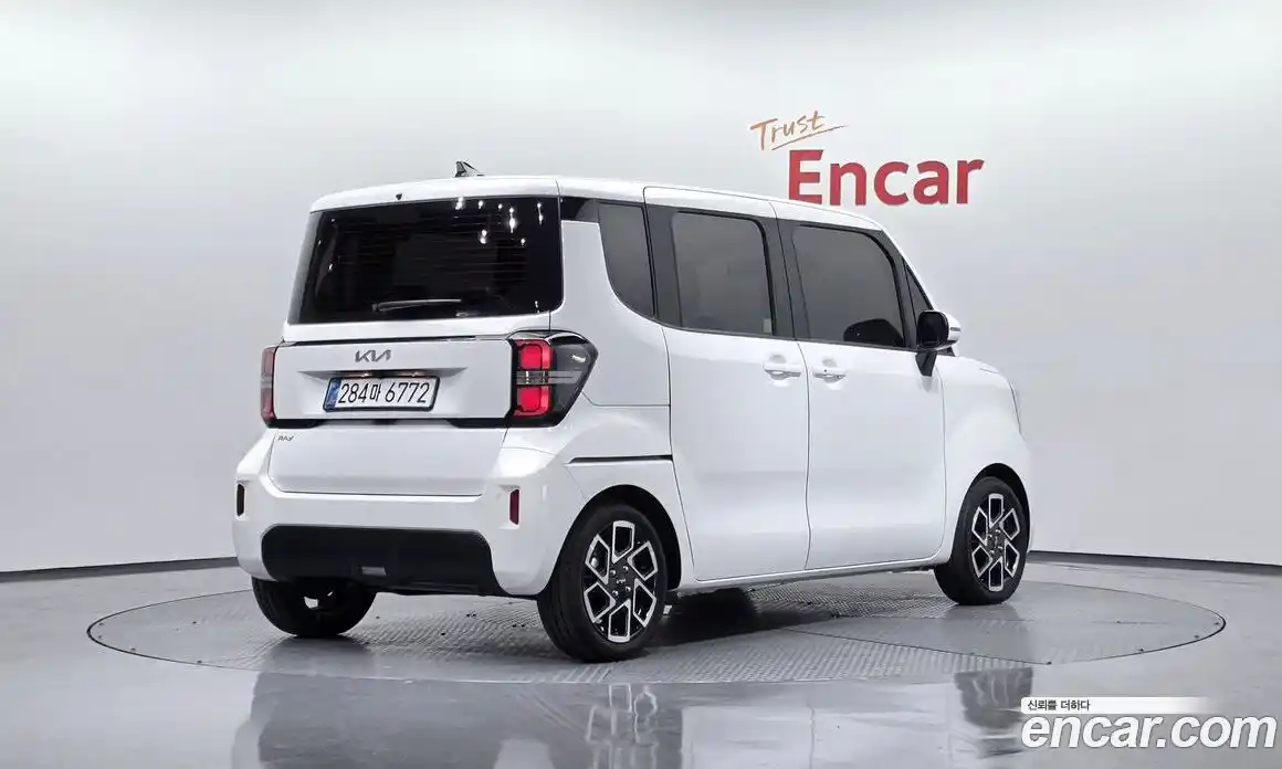 Kia Ray 2025 1.0 Автомат в Москве № 1318132, фото 1