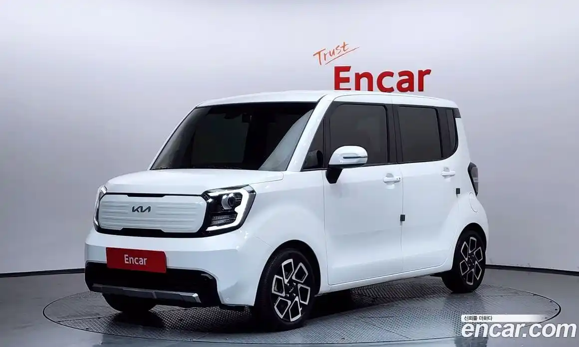 Kia Ray 2024 1.0 Автомат в Москве № 1318196, фото 1