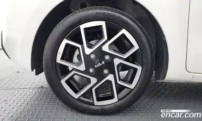 Kia Ray 2024 1.0 Автомат в Москве № 1318196, миниатюра 5