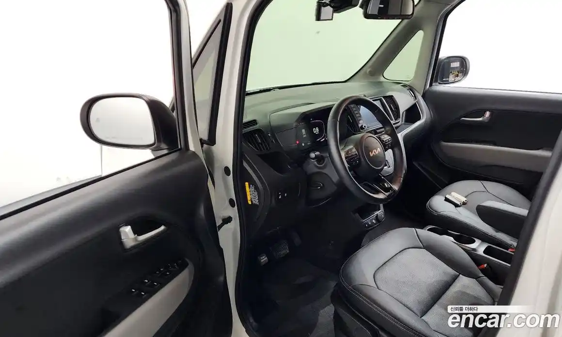 Kia Ray 2024 1.0 Автомат в Москве № 1318196, фото 10