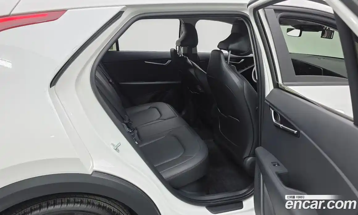 Kia Niro 2024 1.6 гидро в Москве № 1318229, фото 11