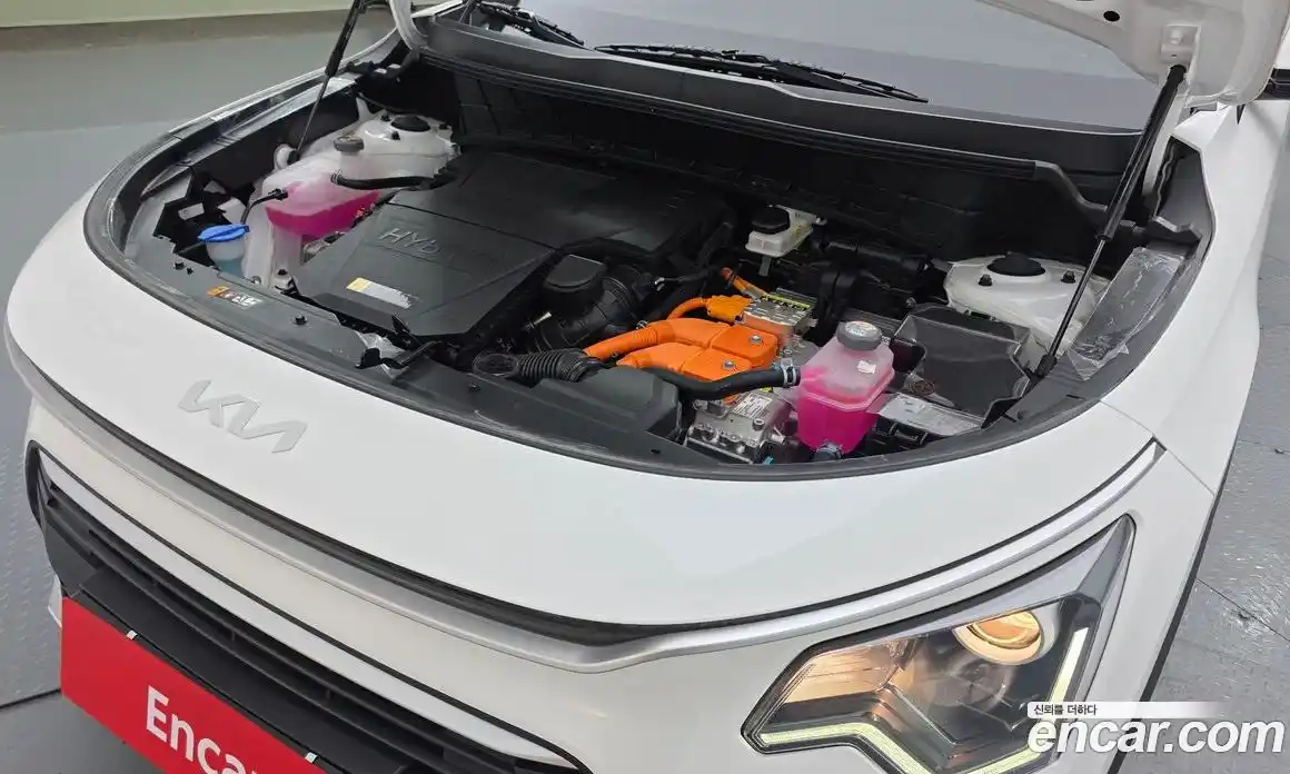 Kia Niro 2024 1.6 гидро в Москве № 1318229, фото 6