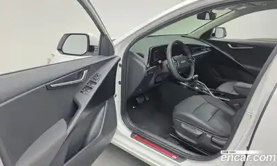 Kia Niro 2024 1.6 гидро в Москве № 1318229, миниатюра 10