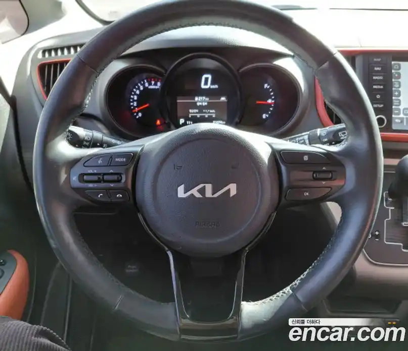 Kia Ray 2022 1.0 Автомат в Москве № 1318340, фото 13