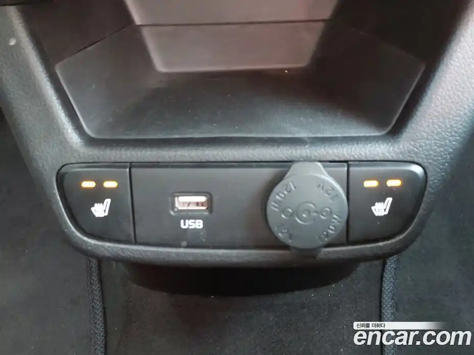 Kia Ray 2022 1.0 Автомат в Москве № 1318340, фото 17