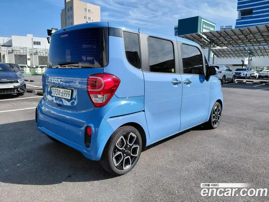 Kia Ray 2022 1.0 Автомат в Москве № 1318340, фото 7