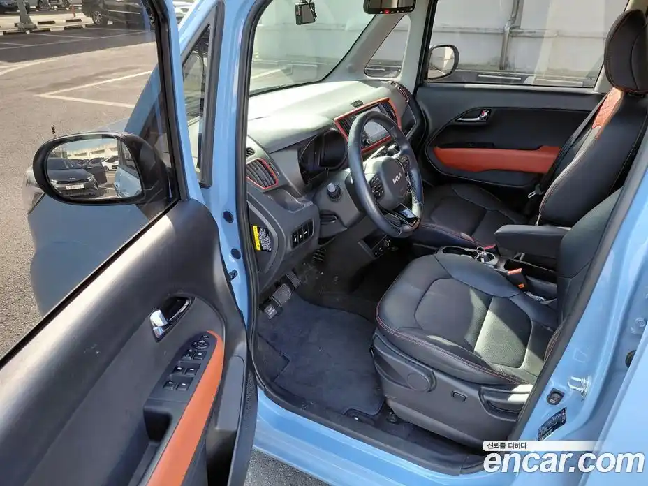 Kia Ray 2022 1.0 Автомат в Москве № 1318340, фото 10