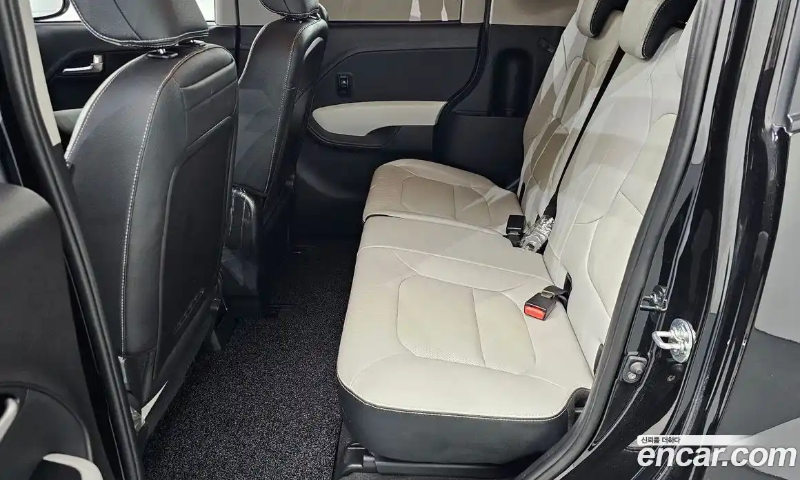 Kia Ray 2023 1.0 Автомат в Москве № 1318377, фото 12