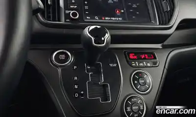 Kia Ray 2023 1.0 Автомат в Москве № 1318377, миниатюра 9