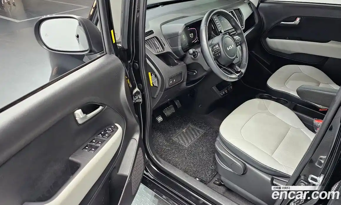 Kia Ray 2023 1.0 Автомат в Москве № 1318377, фото 10