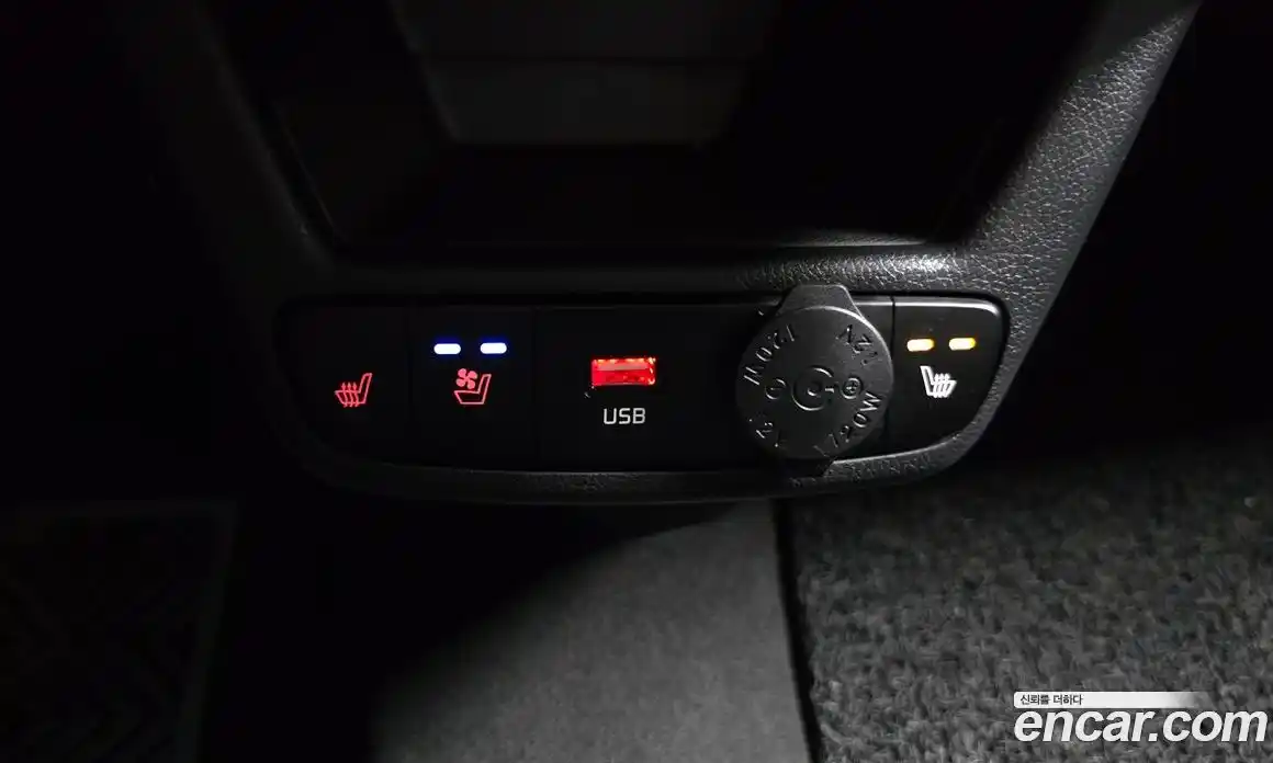 Kia Ray 2023 1.0 Автомат в Москве № 1318394, фото 19