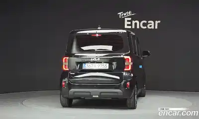 Kia Ray 2023 1.0 Автомат в Москве № 1318394, миниатюра 4