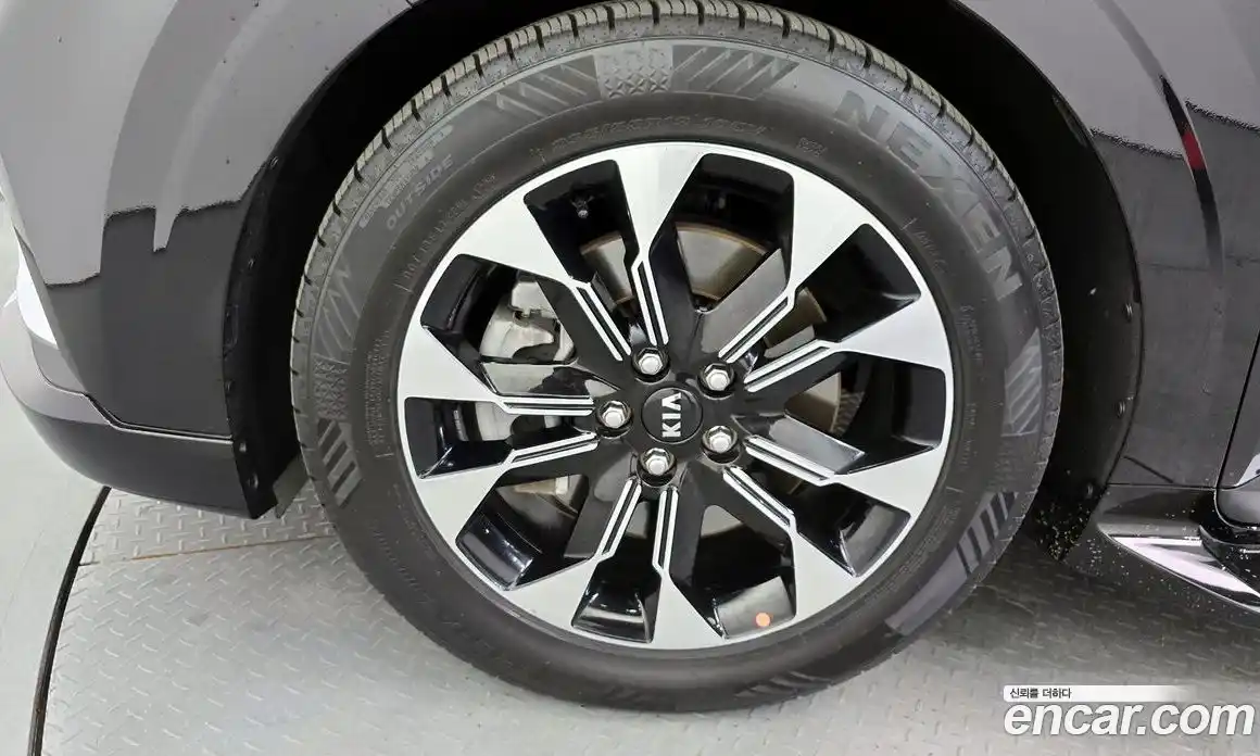 Kia Canival 2021 2.2 Автомат в Москве № 1318503, фото 5