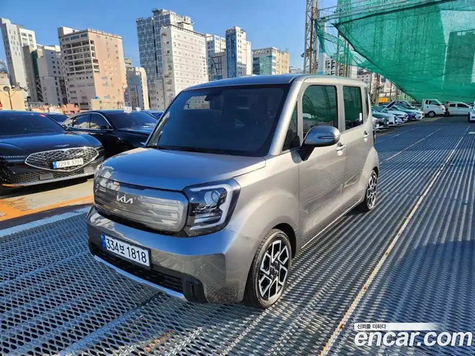 Kia Ray 2023 1.0 Автомат в Москве № 1318525, фото 1