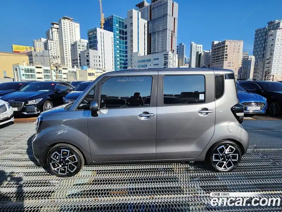 Kia Ray 2023 1.0 Автомат в Москве № 1318525, фото 3