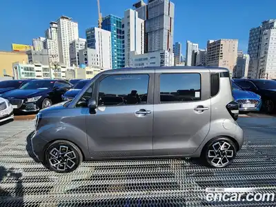 Kia Ray 2023 1.0 Автомат в Москве № 1318525, миниатюра 3