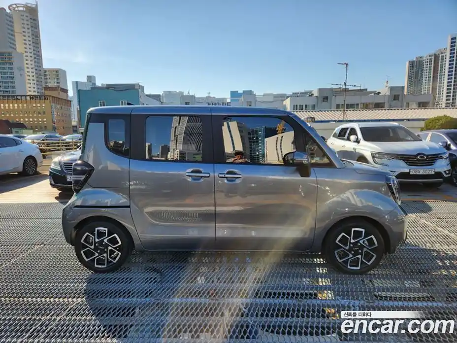 Kia Ray 2023 1.0 Автомат в Москве № 1318525, фото 7