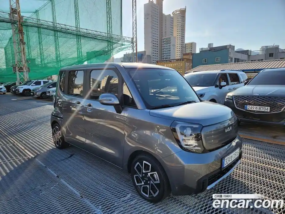 Kia Ray 2023 1.0 Автомат в Москве № 1318525, фото 8