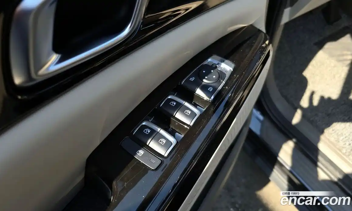 Kia Canival 2023 2.2 Автомат в Москве № 1318528, фото 17