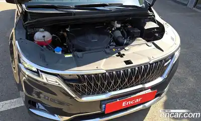 Kia Canival 2023 2.2 Автомат в Москве № 1318528, миниатюра 6