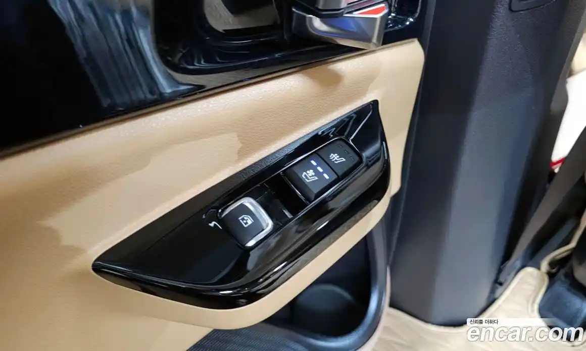 Kia Canival 2023 3.5 Автомат в Москве № 1318539, фото 20