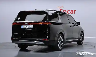 Kia Canival 2023 3.5 Автомат в Москве № 1318539, миниатюра 2