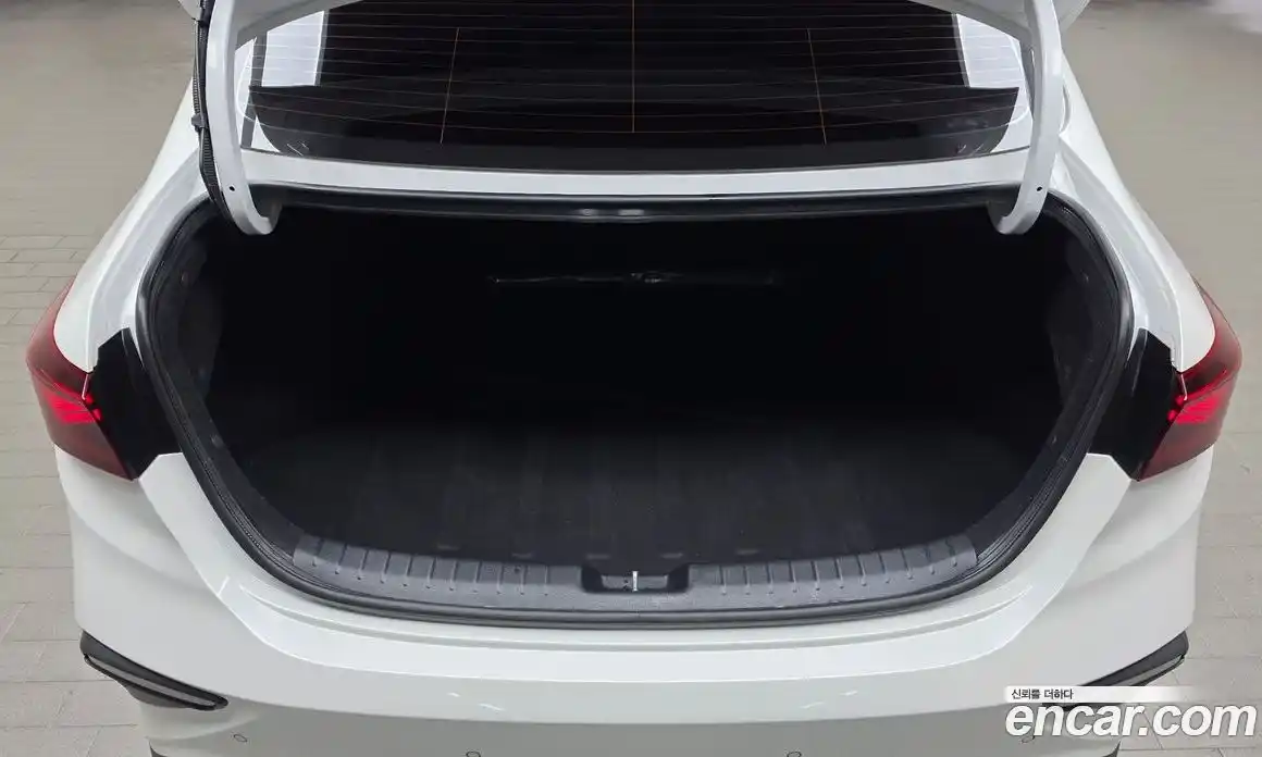 Kia K3 2019 1.6 Автомат в Москве № 1318582, фото 20