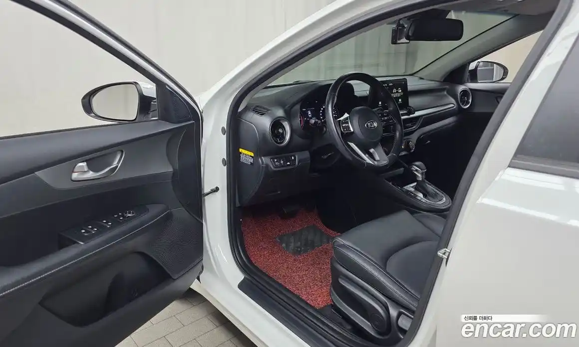 Kia K3 2019 1.6 Автомат в Москве № 1318582, фото 10