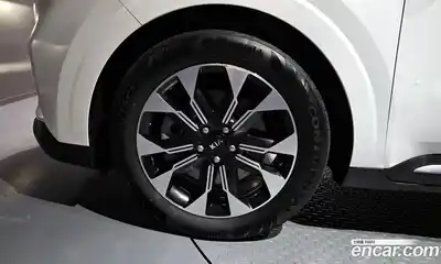 Kia Canival 2020 2.2 Автомат в Москве № 1318583, миниатюра 5