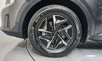 Kia Sorento 2023 1.6 гидро в Москве № 1318646, миниатюра 5