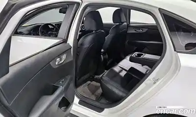 Kia K3 2020 1.6 Автомат в Москве № 1318659, миниатюра 11