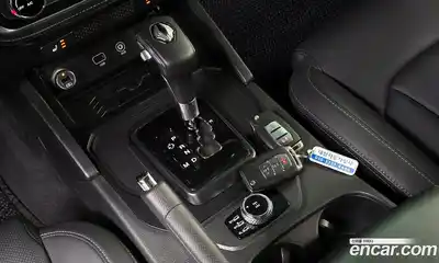 SsangYong Rexton 2020 2.2 Автомат в Москве № 1319121, миниатюра 9