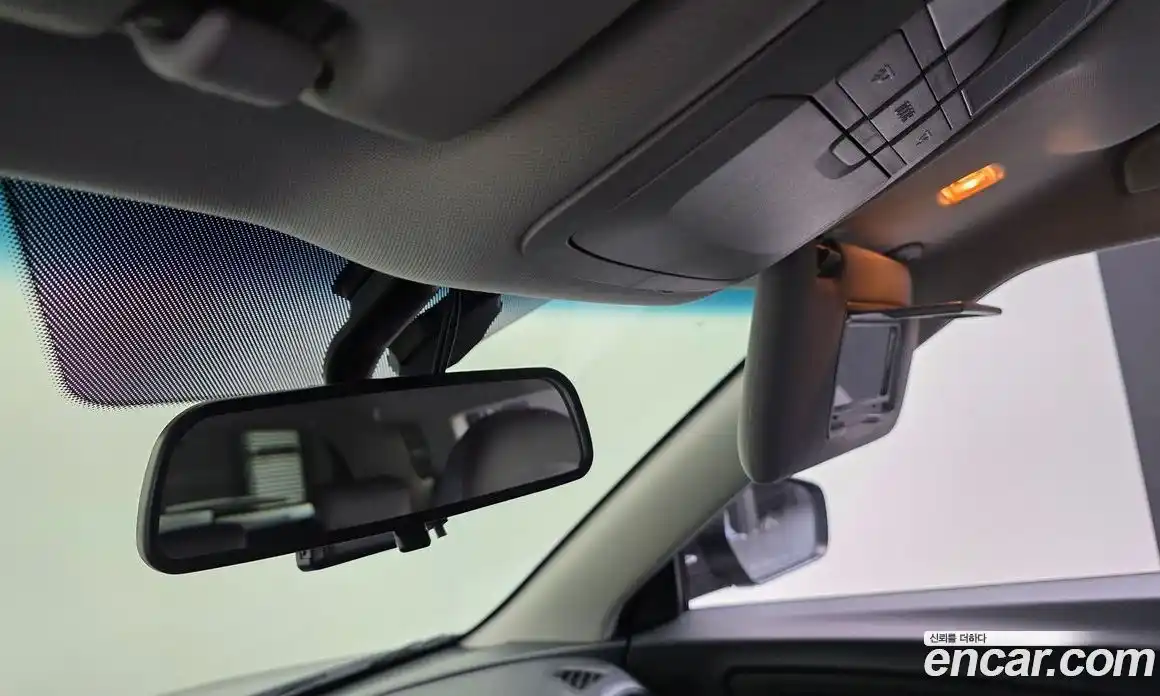 SsangYong TIBOLI 2018 1.6 Автомат в Москве № 1319151, фото 15