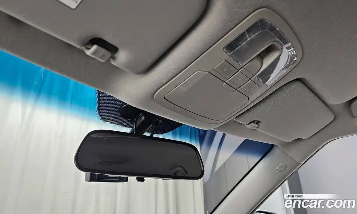 SsangYong TIBOLI 2016 1.6 Автомат в Москве № 1319414, фото 19