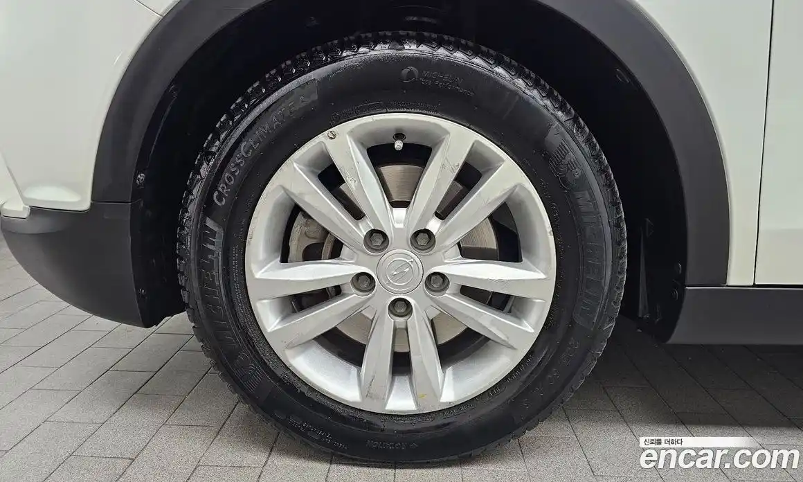 SsangYong TIBOLI 2016 1.6 Автомат в Москве № 1319414, фото 5