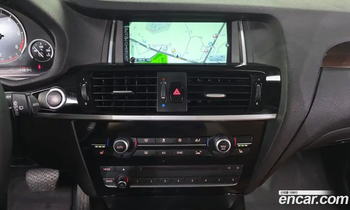 BMW X3 2016 2.0 Автомат в Москве № 1321735, фото 15