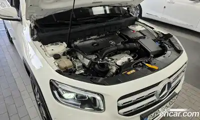 Mercedes-Benz GLB-Class 2021 2.0 гидро в Москве № 1321960, миниатюра 6