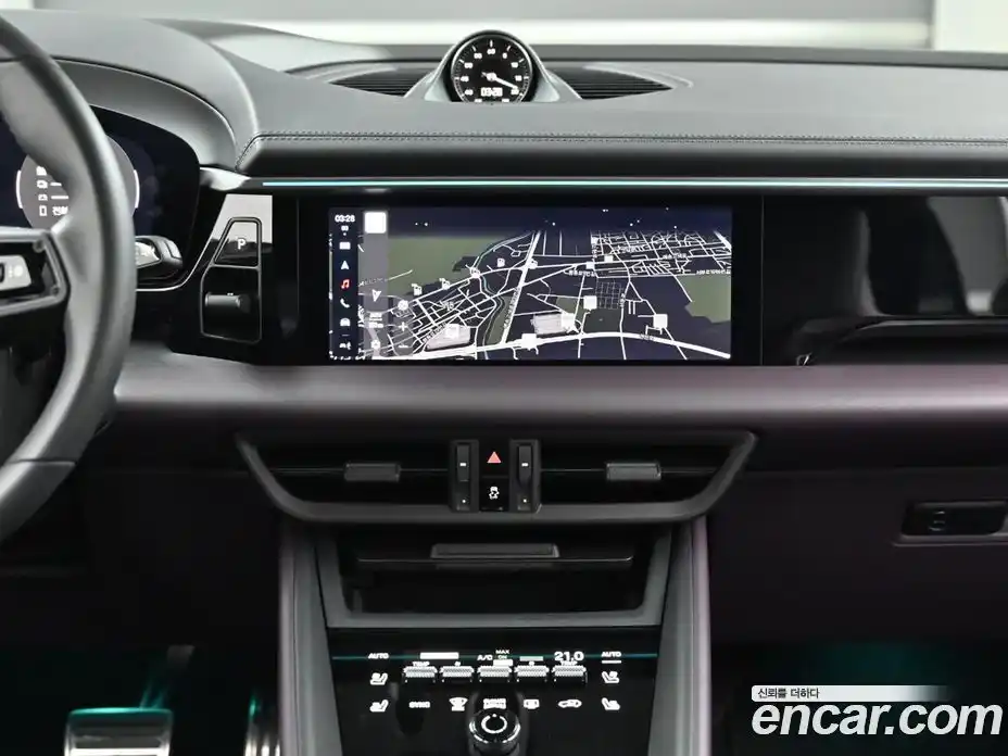 Porsche Macan 2025 гидро в Москве № 1322680, фото 14