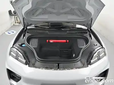 Porsche Macan 2025 гидро в Москве № 1322680, миниатюра 6